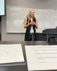 Mackenzie Delong (@a_rae_of_beauty) • Instagram photos and videos