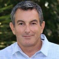 Mark Wash's Instagram, Twitter & Facebook