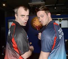 Quora is a place to gain and share knowledge. Coronation Street S Shayne Ward And Simon Gregson Go Head To Head In Celebrity Darts Tournament Manchester Evening News