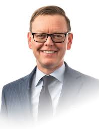 Daniel Harmsen's Instagram, Twitter & Facebook