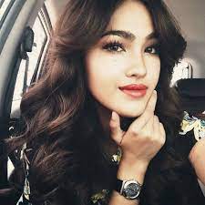 Mengakui sudah memendam lama hasrat untuk bertudung, akhirnya elfira loy nekad untuk alhamdulillah, bagus la kan. Gambar Terkini Elfira Loy Fashion Photo Fashion Women