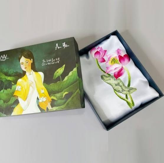 in hộp đựng khăn lụa, khăn quàng cổ, khăn choàng giá rẻ - In Đức Phát