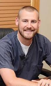 Peter Bertasi's Instagram, Twitter & Facebook