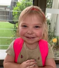 Usłyszała, że córka nie dożyje pierwszych urodzin. Tak wygląda po latach