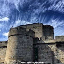 Puebla De Sanabria Visita A Uno De Los Pueblos Mas Bonitos De Zamora Viajar Por Espana Sitios Para Visitar Viajes