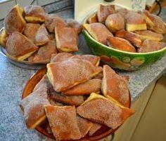 Fasnetskuchle Krapfen Scherben Rezept Rezepte Krapfen Rezept Lebensmittel Essen