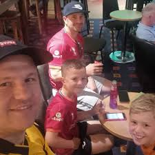 What a day for the first team! 90 mins of hard work all 14 lads superb and  a result that has been coming for a long time! Full strength this is what