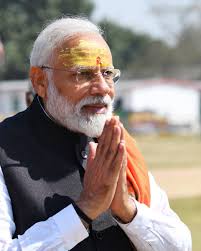 Narendra Modi on Twitter: "Began my Kashi visit by praying at the Kashi Vishwanath Temple, a symbol of our culture's pride. In the Temple complex, performed the Bhumipujan of Vishwanath Dham project,