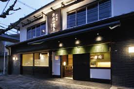 清水一芳園 京都本店 カフェ 日本茶専門店 洋菓子 京阪七条駅 店舗デザイン Com