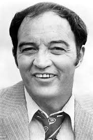 The Hustler of Muscle Beach