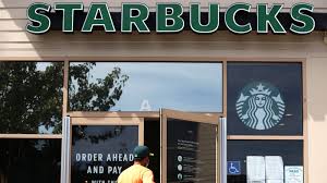 Starbucks Barista Gets 87 000 In Donations After Customer S Mask Complaint The New York Times
