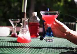 If you constantly find yourself smashing dishes, live in a dormitory or simply don't want to spend much on expensive glasses, acrylic drinking glasses are a great choice for you. Periodic Tableware Chemistry Glasses To Make Drinking A Science Unfinished Man