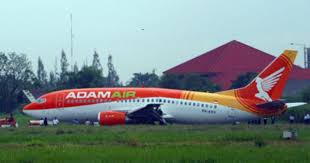 Adam Air Boeing 737 33a Pk Kkv After A Hard Landing At Surabaya Juanda 21 February 2007 The Landing In Incle Mandala Airlines China Airlines Airline Flights