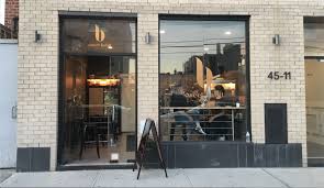 New Coffee Shop Owned By Two Astoria Locals Now Open On Broadway Astoria Post Coffee Shop New York Coffee Organic Smoothies
