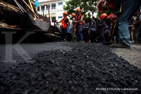 Kartun bintang bulan ada mata : Djarum Bersama Chandra Asri Laksanakan Program Aspal Plastik Di Kudus