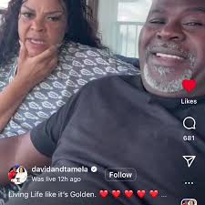David and Tamela Mann Kissing