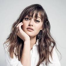 Jillian Dillon's Instagram, Twitter & Facebook