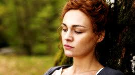dream lonely wolf — sophie skelton in her role as brianna randall...