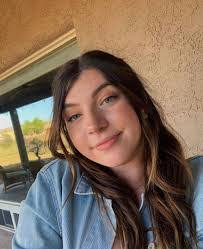 Audrey Perry's Instagram, Twitter & Facebook