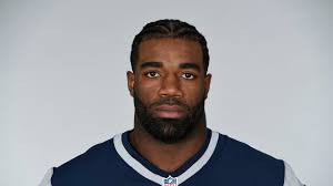 Patriots release OL Chase Farris