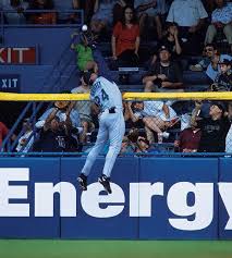 Ken Griffey Jr Robs A Home Run At Tiger Stadium Watched This Game On Tv Best Catch I Ve Ever Seen Live Ken Griffey Jr Griffey Jr Ken Griffey