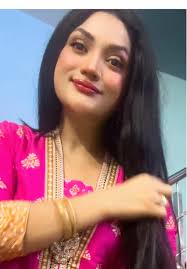 Explore Lahore's Femme Fatale Culture