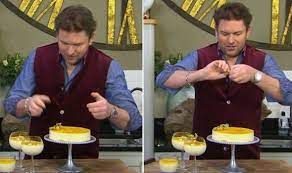 I like to spread a little butter on slices of it and have it with tea. James Martin Date And Walnut Cake King Cake Wikipedia Date And Walnut Cake Is A Moist Cake That Brings Together The Sweetness Of The Date With The Slightly Bitter Nuttiness