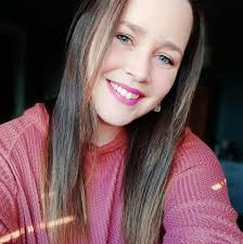 As someone who's recently been diagnosed with MS, speaking openly about my  experience has allowed me to connect with others who are going through  something similar. It's been incredibly comforting knowing I'm