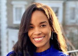 Vicky Lange's Instagram, Twitter & Facebook