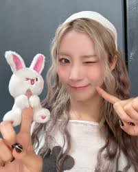 📸] 240812 I got lucky meeting CROWN in San Jose. Thank you, Kloud K-Pop,  for this opportunity💖 #CRAXY #크랙시 #HYEJIN #WOOAH