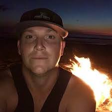 Chris Nickle's Instagram, Twitter & Facebook