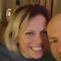 70+ perfiles de «Thole»