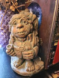 We were recently honored with a visit from Ed Kasprowicz, the sculptor  behind our cherished “Quest”. Created over the course of 18 months and  installed in 1989, “Quest” has been a beloved