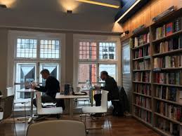 1039 w granville ave (at kenmore ave), chicago, il. Best Cafes To Get Work Done In Dublin Study Abroad Blogs Ies Abroad