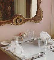 Deluxe king room with sofa bed. The 10 Best Restaurants Near The Bellmoor Inn And Spa In Rehoboth Beach De Tripadvisor