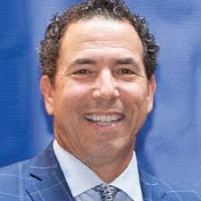 First Lady of the United States and Secretary of Education Visit Horizons  at Albertus Magnus College