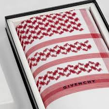 شماغ جيفنشي احمر الجديد ٢٠٢٠م givenchy red