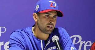 Luis Urueta llega a un alto cargo en Grandes Ligas