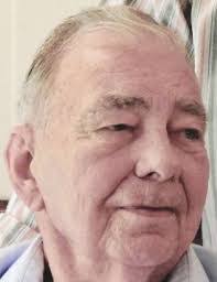 Lori Poli's Instagram, Twitter & Facebook