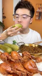 First pics of Dwayne Johnson as Maui in the upcoming 'Moana' live action  movie 😮