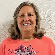 Grace Adamson's Instagram, Twitter & Facebook