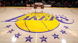 Lakers player taking technical freethrow. Los Angeles Lakers Fined 500 000 For Tampering By Nba