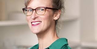 Amanda Huhn's Instagram, Twitter & Facebook