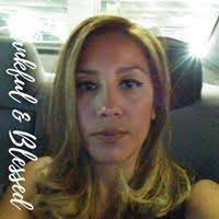 Gloria Tarin's Instagram, Twitter & Facebook