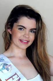 Widnes schoolgirl hopes to become Face of the Globe