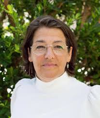 Karen Burbach's Instagram, Twitter & Facebook