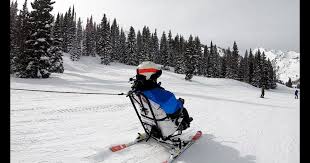 New technology helps paralyzed man ski again
