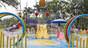 Kolam renang adhiwangsa hotel di surakarta, bersih, luas dan nyaman untuk bersantai bersama keluarga. Yuk Ajak Anak Anda Berenang Dan Main Air Di Hotel Ini Lifestyle Liputan6 Com