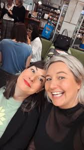 Was machen Unternehmer aus Ostthüringen Donnerstag Abend? 🤔 Bowlen! 😂 Der  BVMW Thüringen hatte geladen und Unternehmer aus der Region sind gefolgt,  u.a. die Social Media Expertin Sina Burkhardt .…