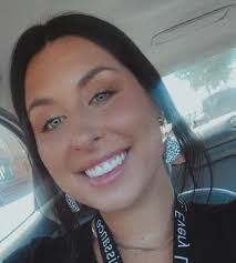 Kara Schulte's Instagram, Twitter & Facebook